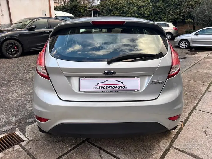 Ford Fiesta 2014 photo 4