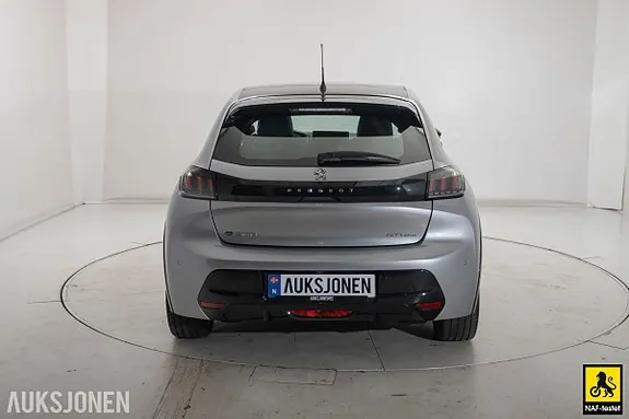 Peugeot 208 2020 photo 5
