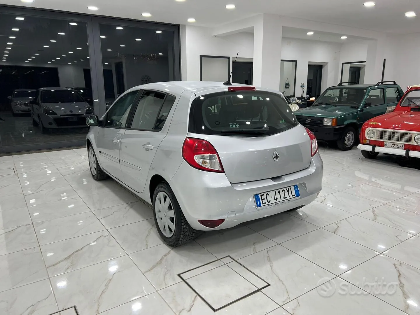 Renault Clio 2011 photo 4