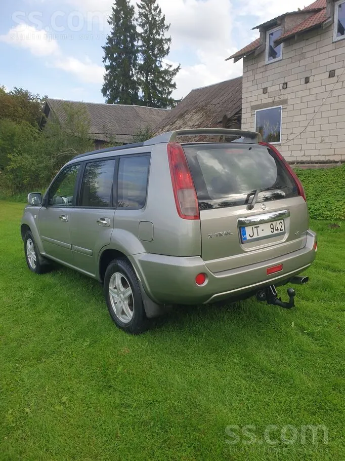 Nissan X-Trail 2004 photo 4