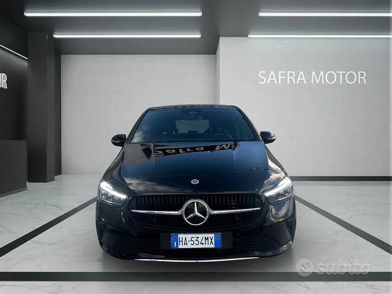 Mercedes-Benz B-Class 2025 photo 2