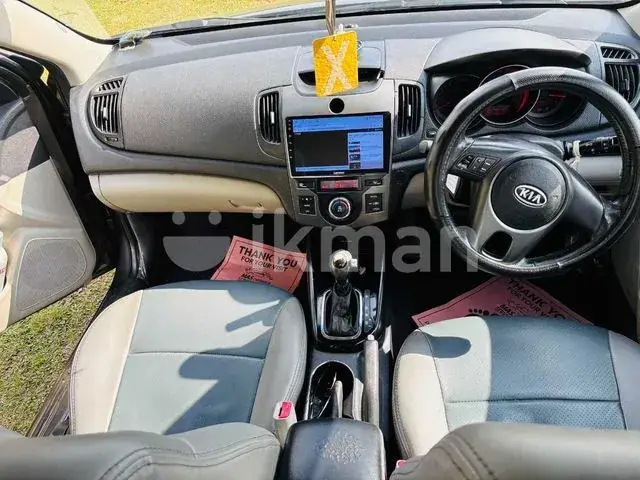 Kia Cerato 2011 photo 5