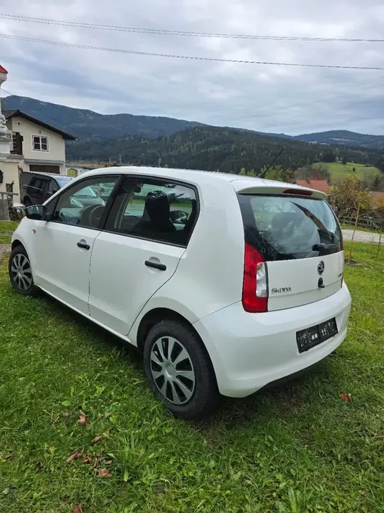 Skoda Citigo 2015 photo 2