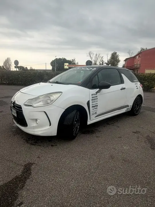 Citroen Ds3 2012 photo 2