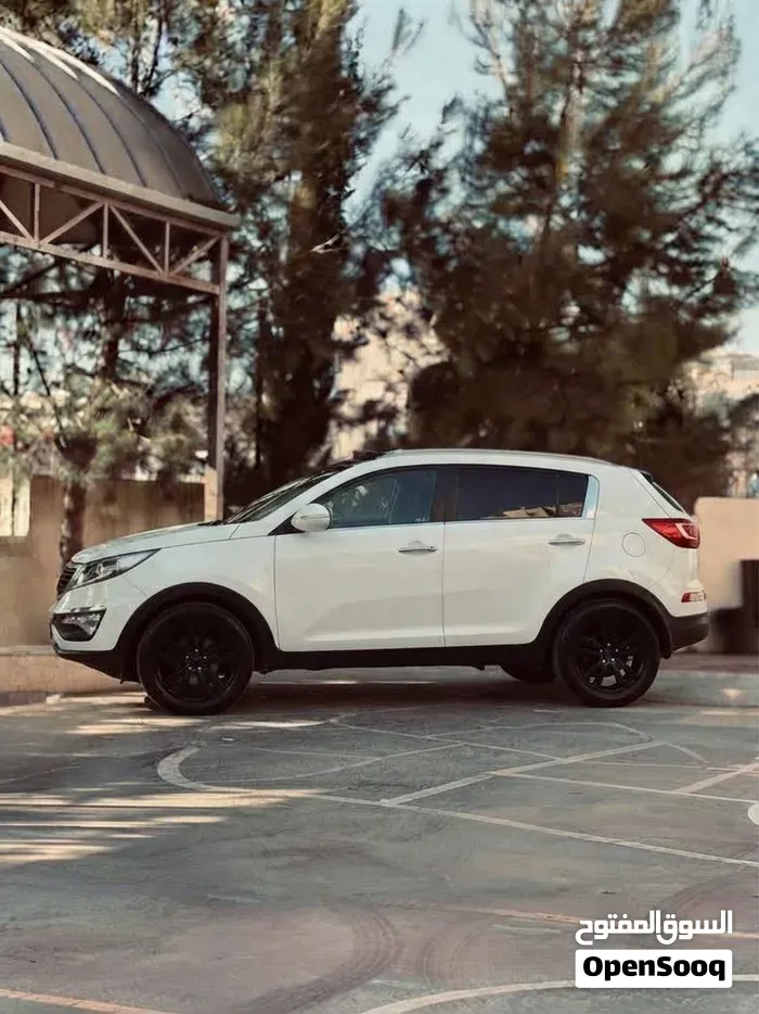 Kia Sportage 2015 photo 2