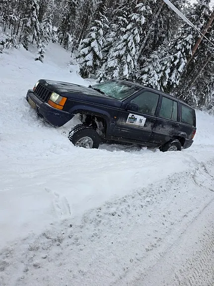 Jeep Grand Cherokee 1997 photo 2