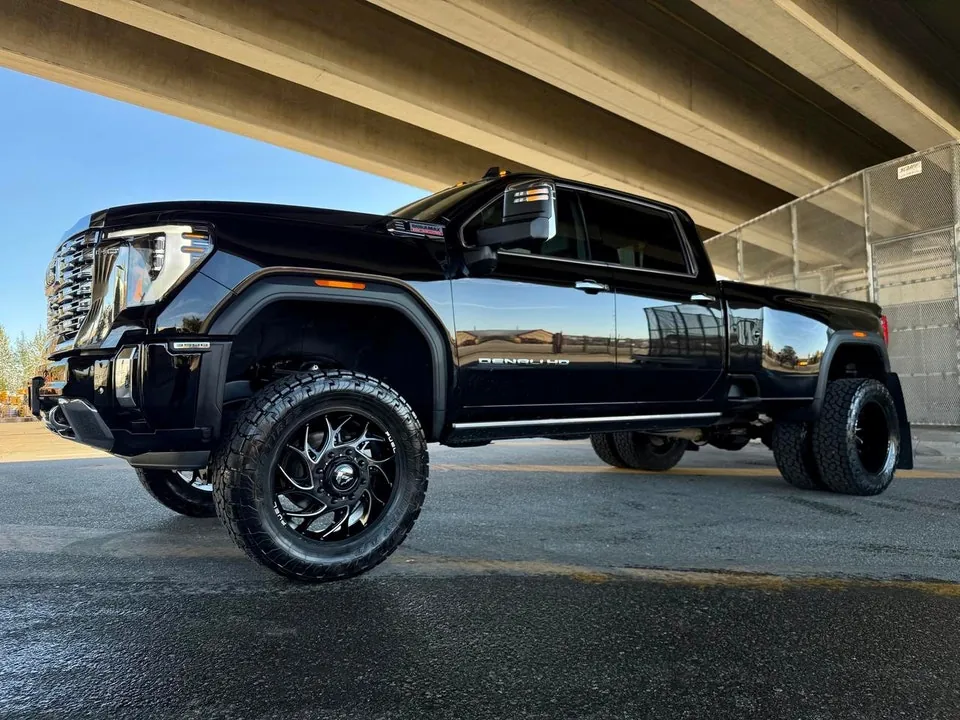 GMC Sierra 3500 2024 photo 3