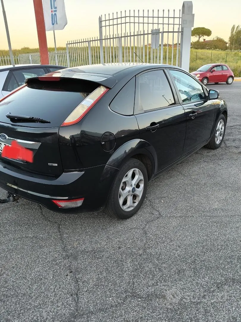 Ford Focus 2008 photo 4