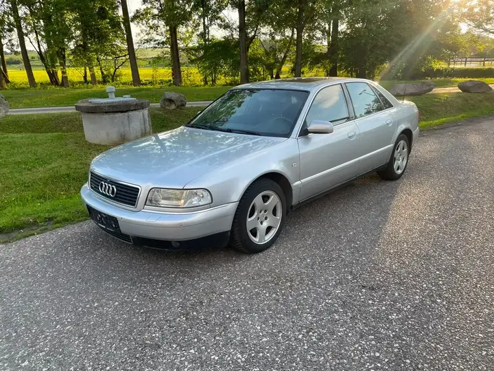 Audi A8