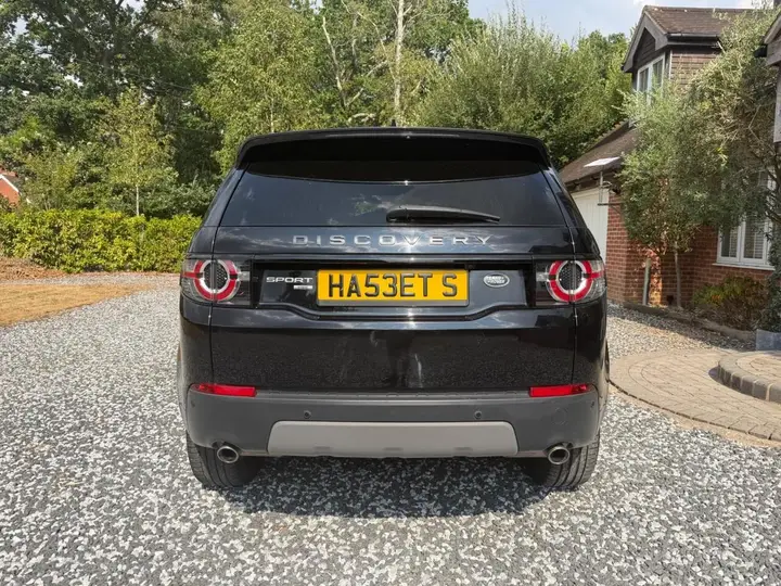 Land Rover Discovery Sport 2018 photo 4