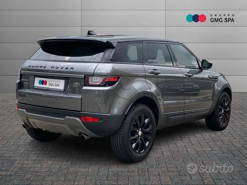 Land Rover Range Rover Evoque 2018 photo 3