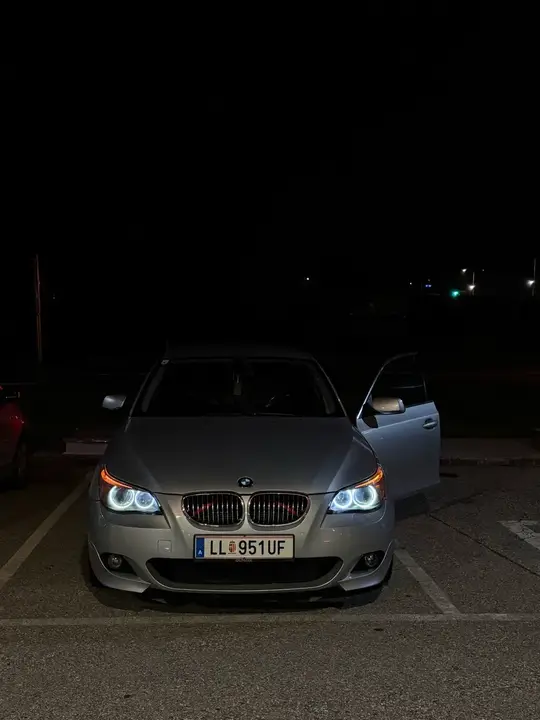 BMW 530D 2005 photo 2