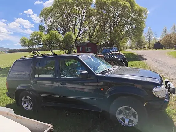 Ford Explorer 1998 photo 4