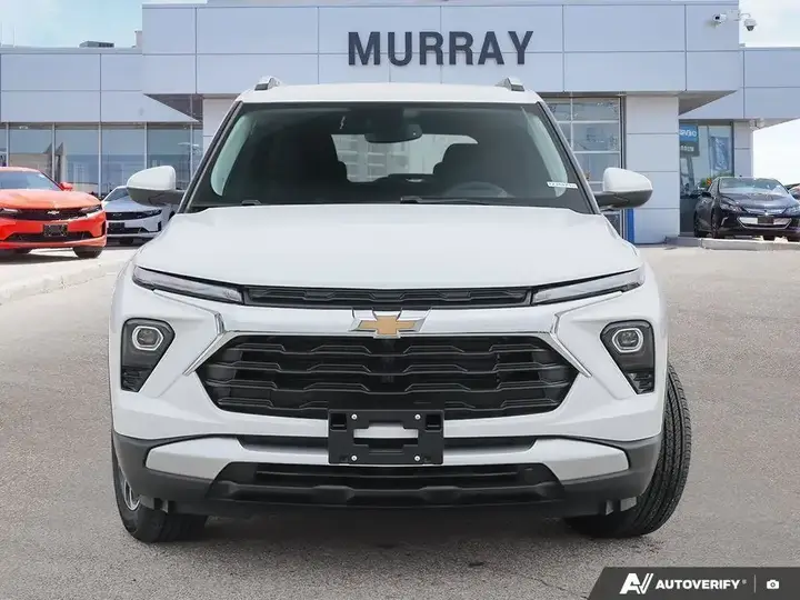 Chevrolet Trailblazer 2026 photo 2