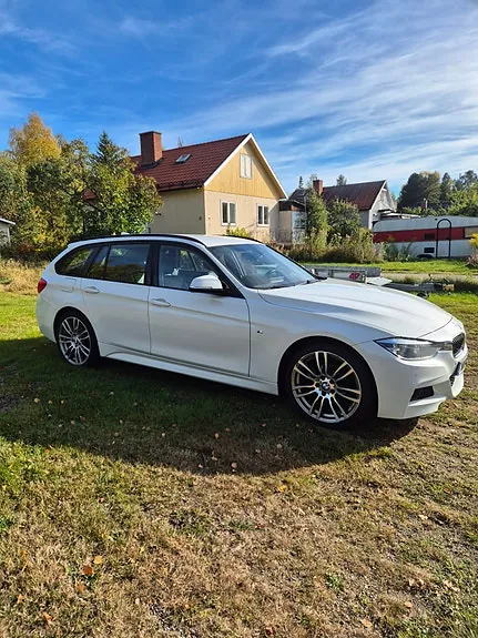 BMW 320I