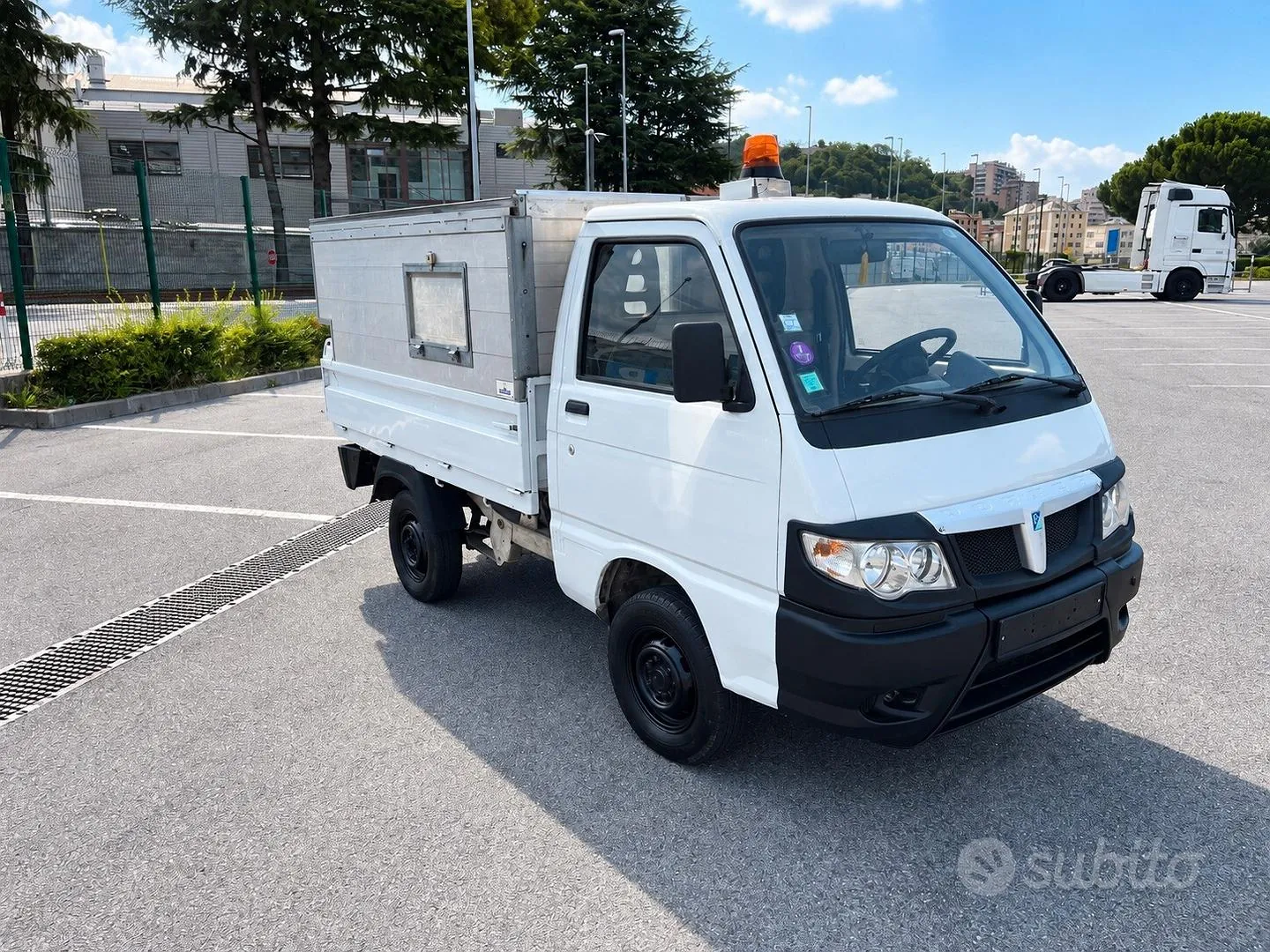 Piaggio Porter 2011 photo 3