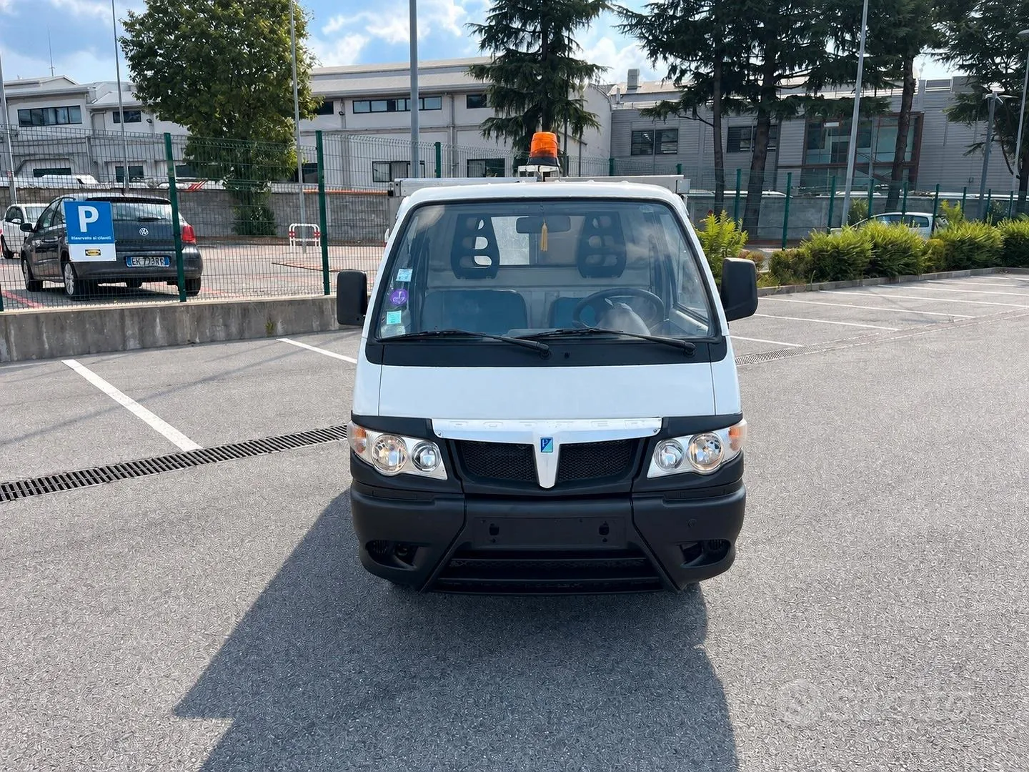Piaggio Porter 2011 photo 2