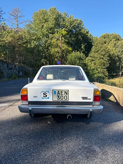 Fiat 124 1975 photo 2