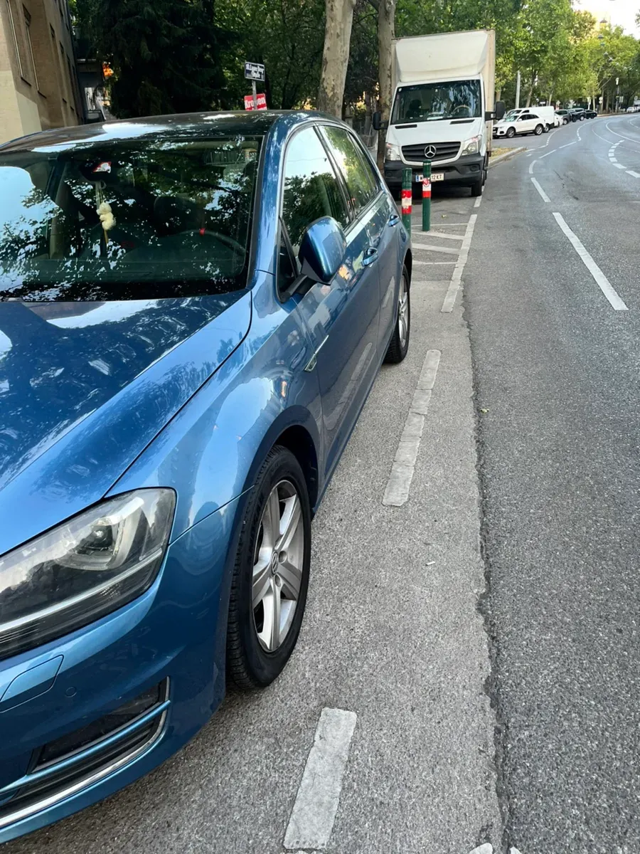 Volkswagen Golf 2013 photo 3