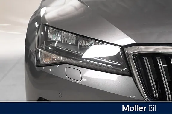 Skoda Superb 2022 photo 3