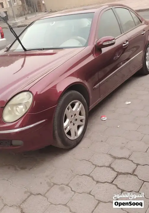Mercedes-Benz E-Class 2005 photo 2