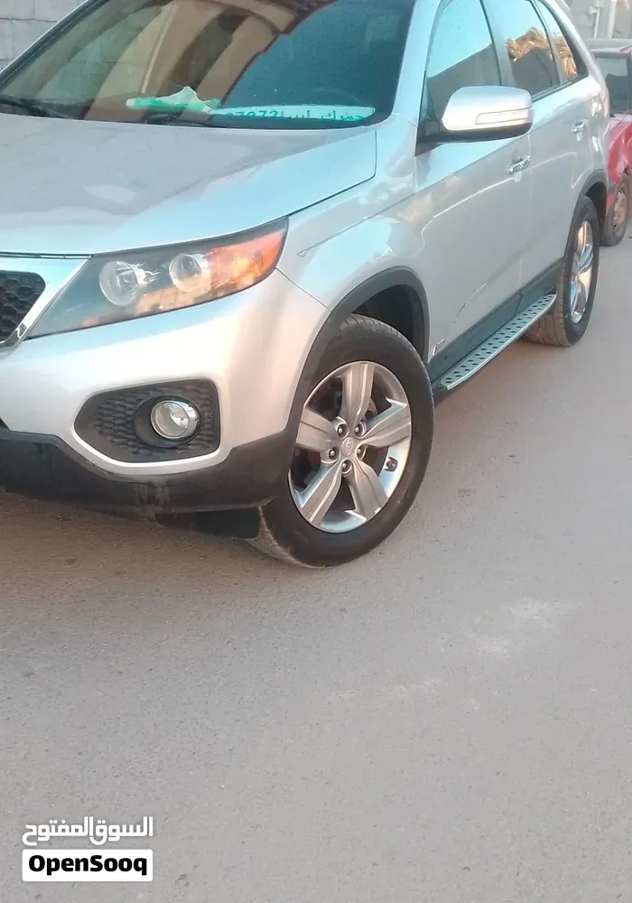 Kia Sorento 2012 photo 4