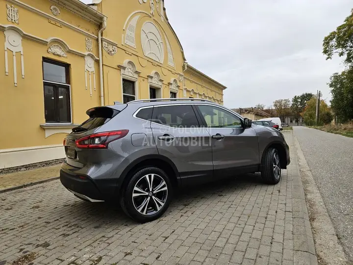 Nissan Qashqai 2018 photo 2