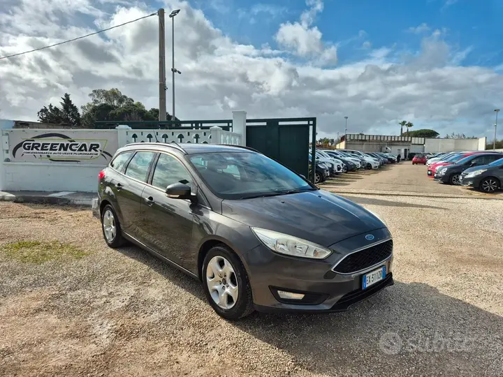 Ford Focus 2015 photo 2