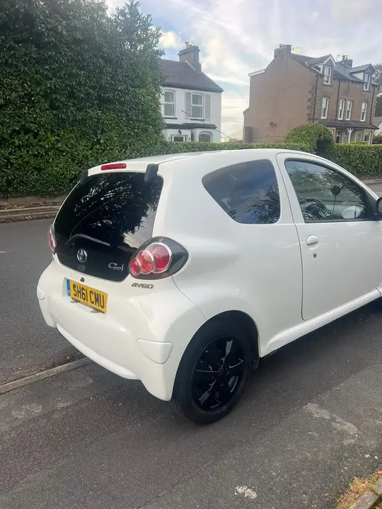 Toyota Aygo 2011 photo 3