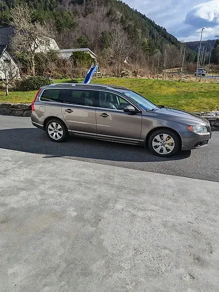 Volvo V70