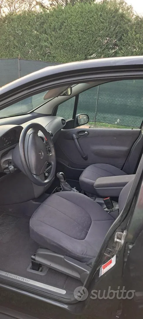Mercedes-Benz A-Class 2000 photo 4