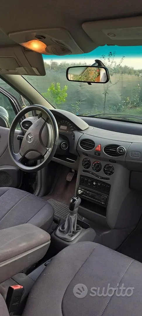 Mercedes-Benz A-Class 2000 photo 5