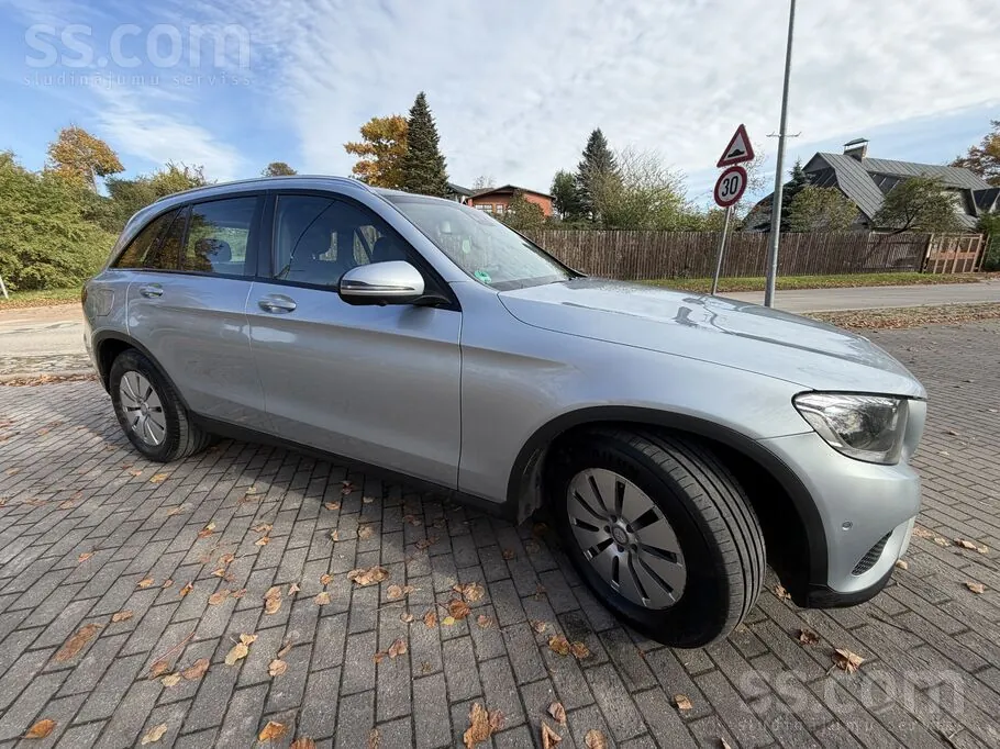 Mercedes-Benz Glc 2016 photo 5