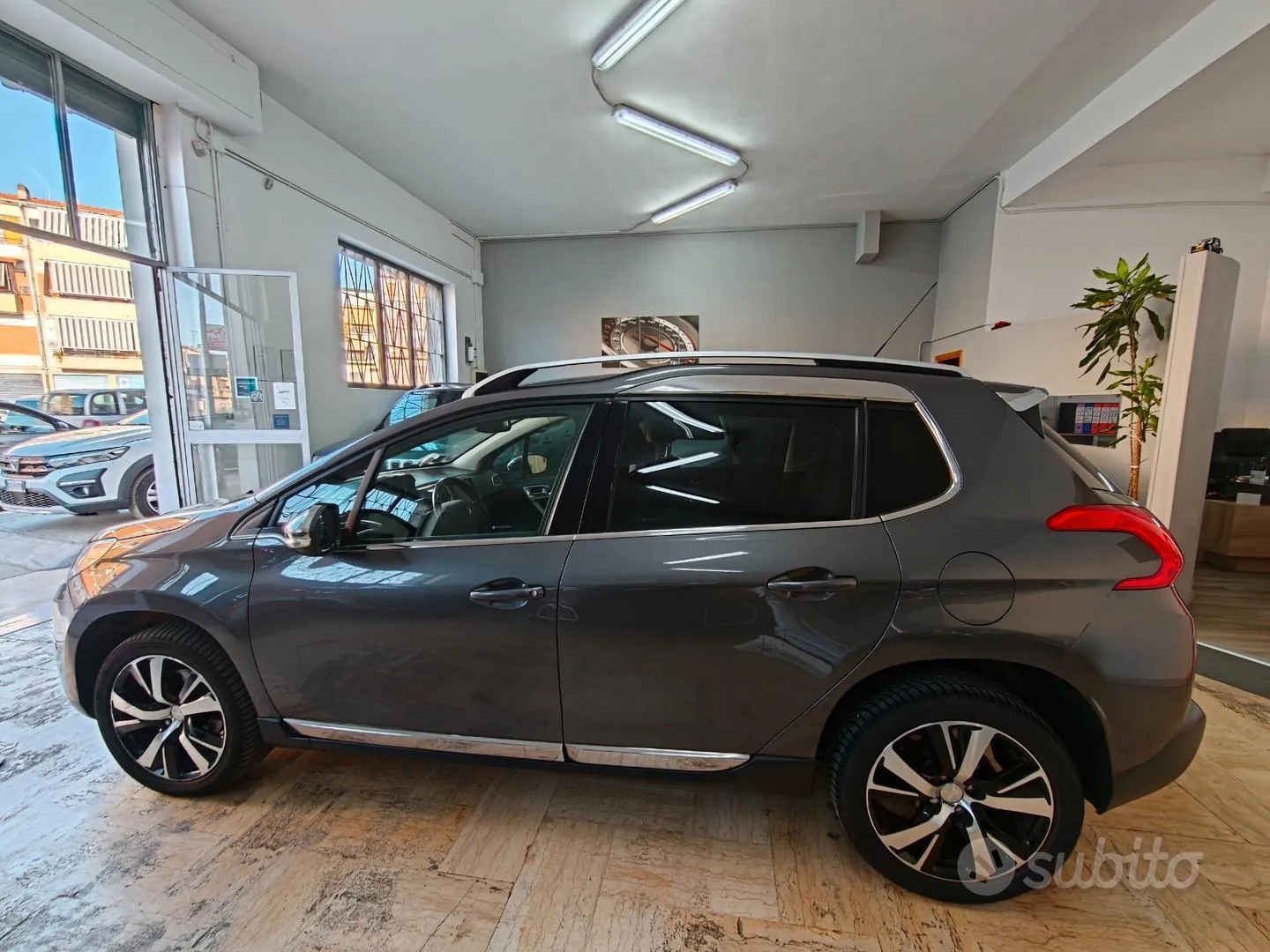 Peugeot 2008 2015 photo 2