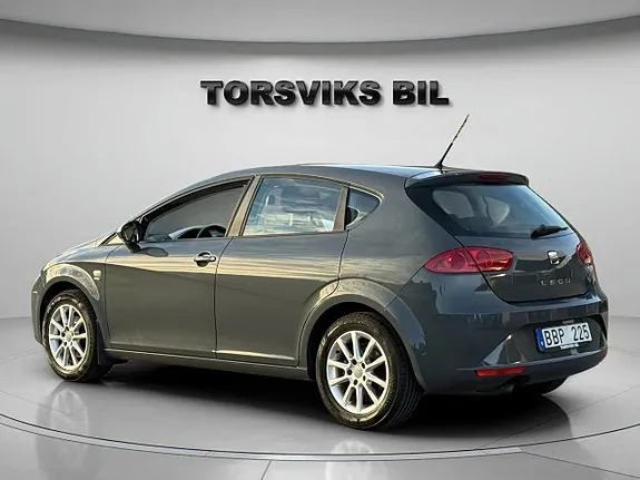 Seat Leon 2011 photo 4