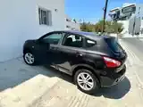 Nissan Qashqai 2010 photo 3