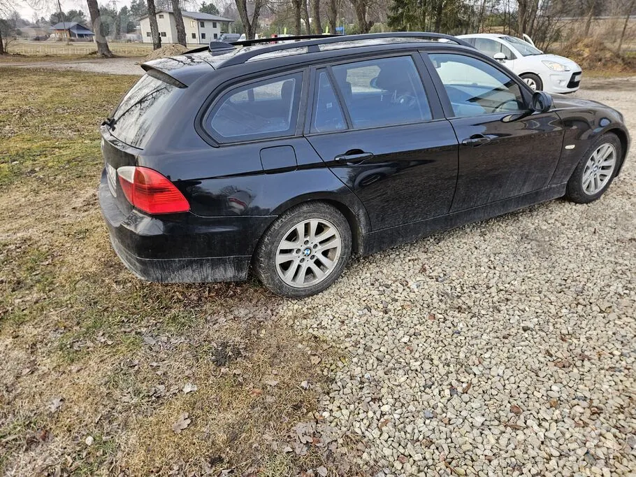 BMW 320 2008 photo 5