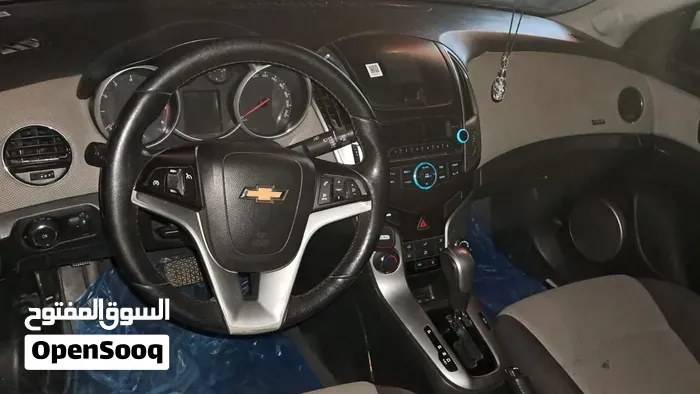 Chevrolet Cruze 2017 photo 2