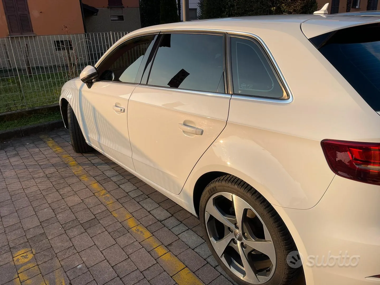 Audi A3 2018 photo 2