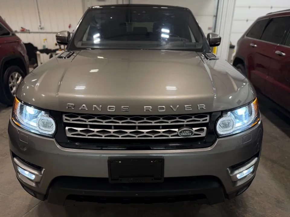 Land Rover Range Rover Sport 2017 photo 4