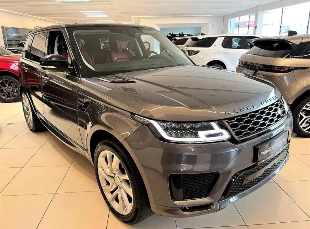 Land Rover Range Rover Sport 2018 photo 2