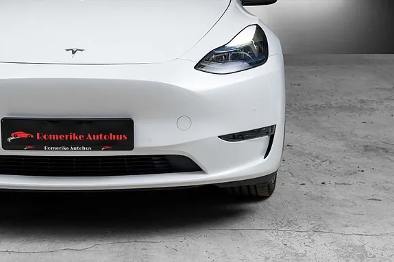Tesla Model Y 2022 photo 5