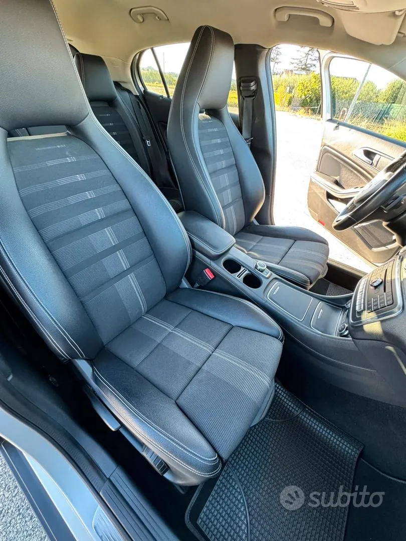 Mercedes-Benz Gla 200 D 2018 photo 5