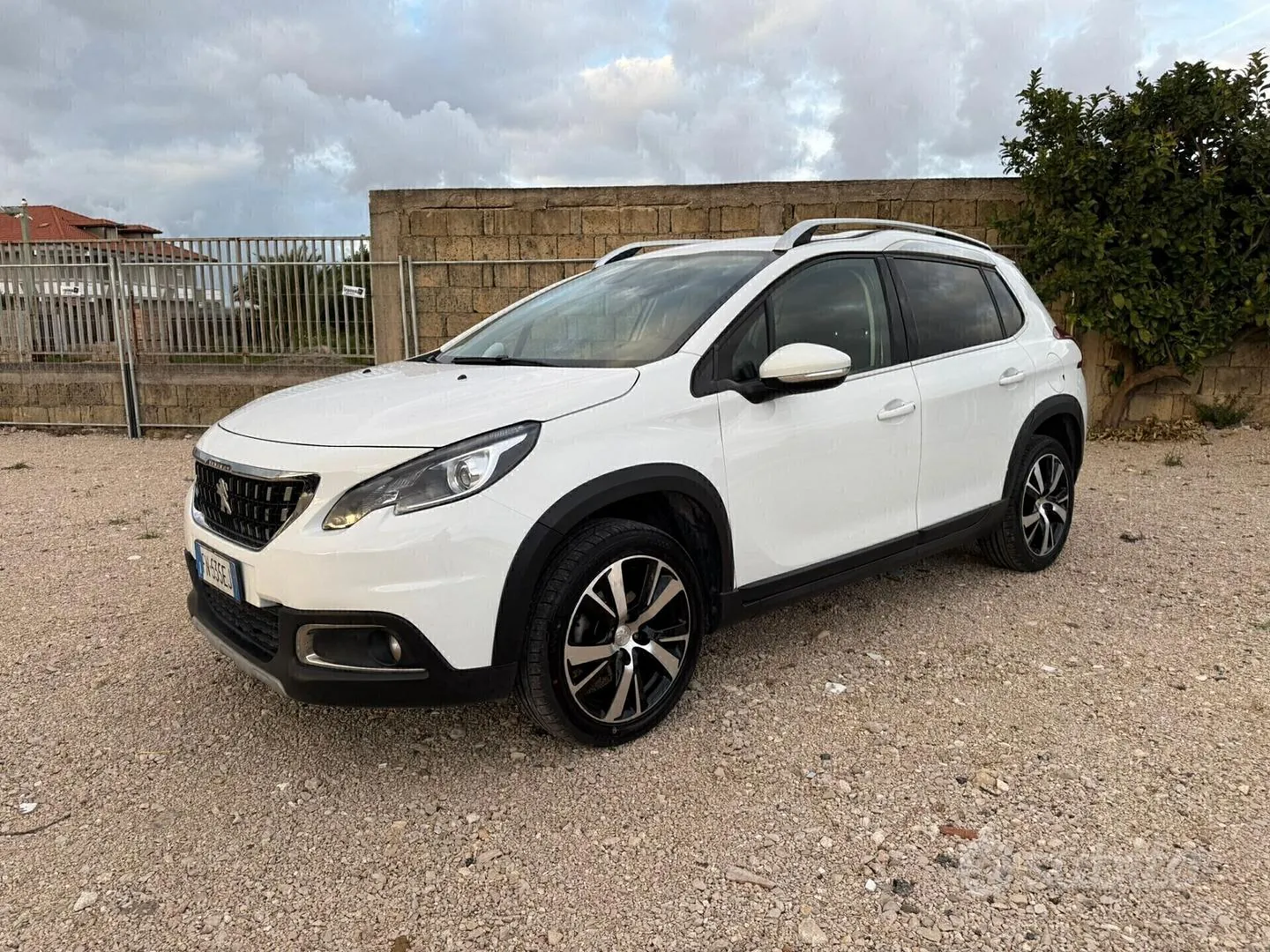 Peugeot 2008 2018 photo 4