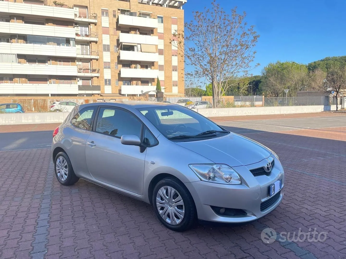 Toyota Auris 2008 photo 3
