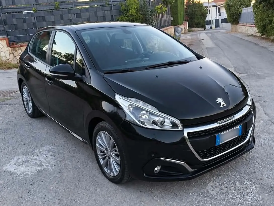 Peugeot 208 2016 photo 4