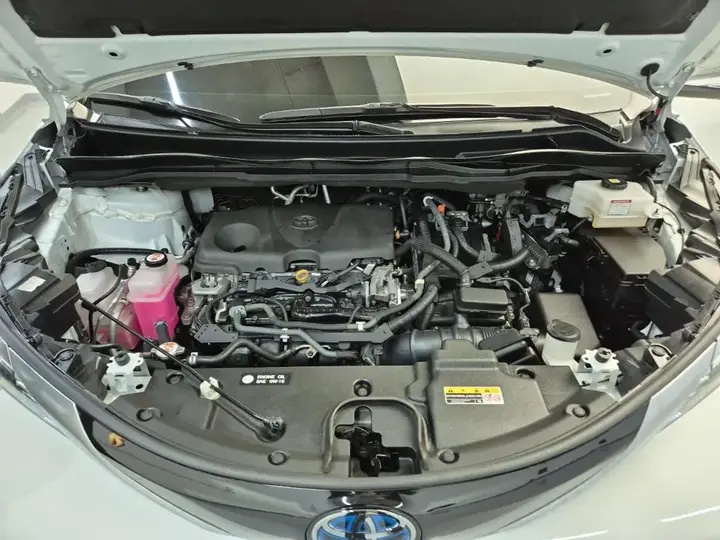 Toyota Camry 2021 photo 5