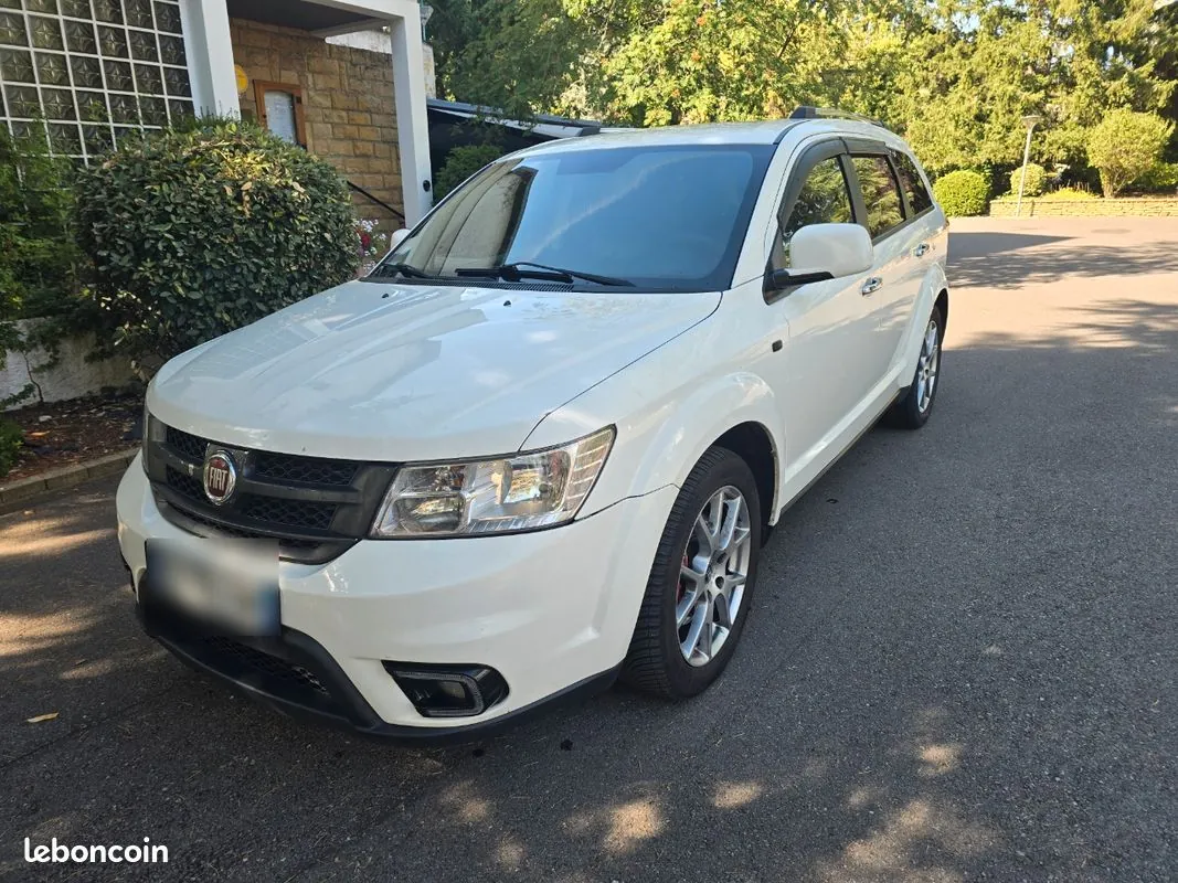 Fiat Freemont 2015 photo 3