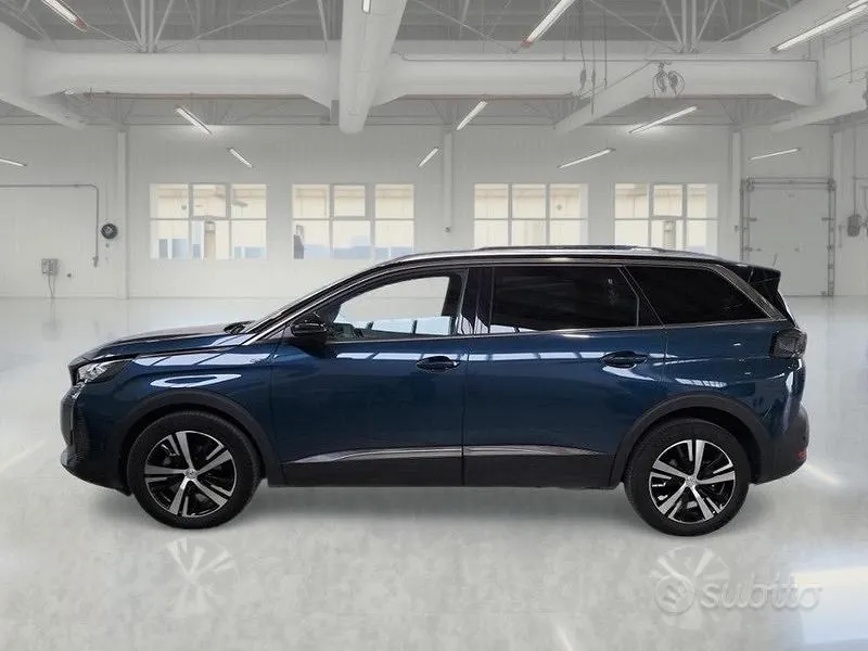 Peugeot 5008 2023 photo 5