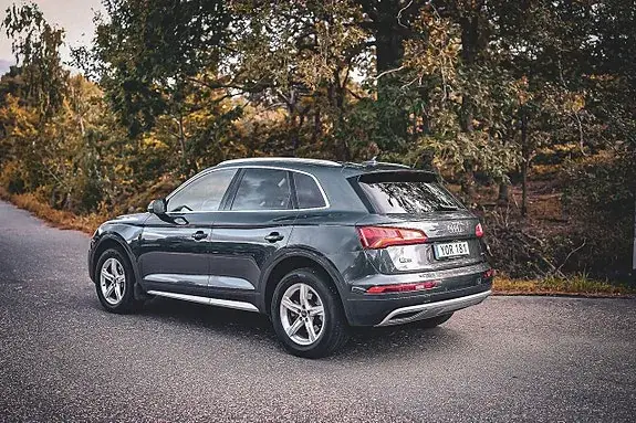 Audi Q5 2018 photo 3